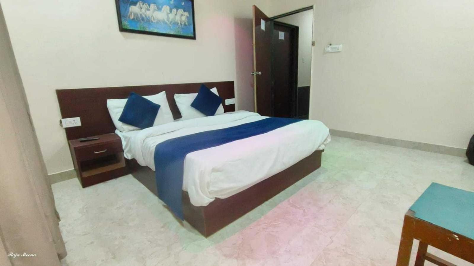 Collection O Hotel Kavya Guest House Jaipur Exterior photo